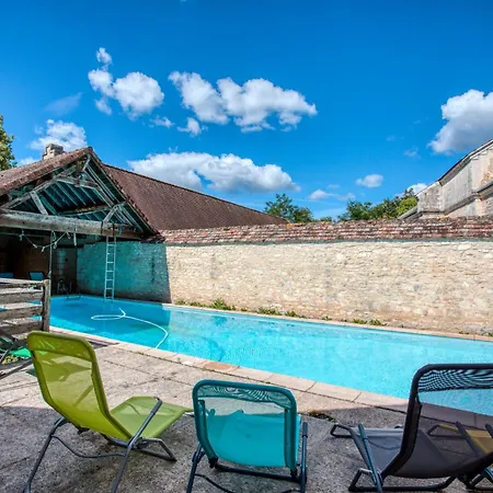 La Petite Cour Mayac