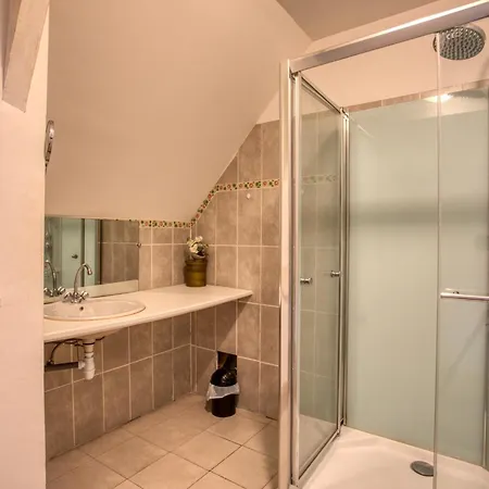 La Petite Cour Mayac